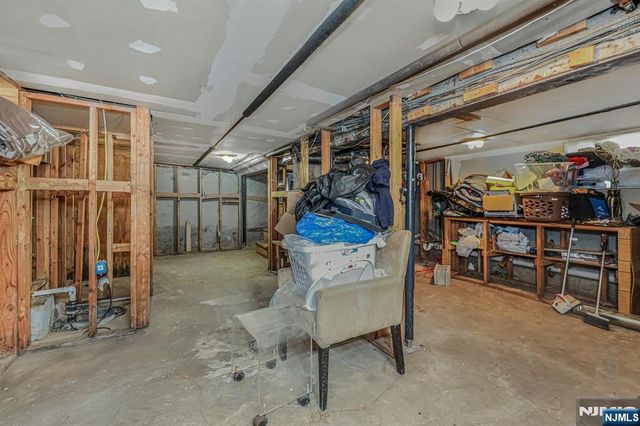 69 Chestnut Street, Lodi, NJ 07644