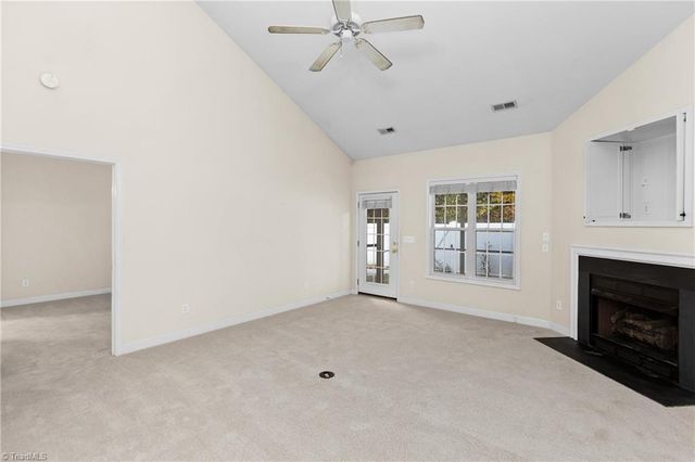 109 S Wentworth Drive, Mocksville, NC 27028