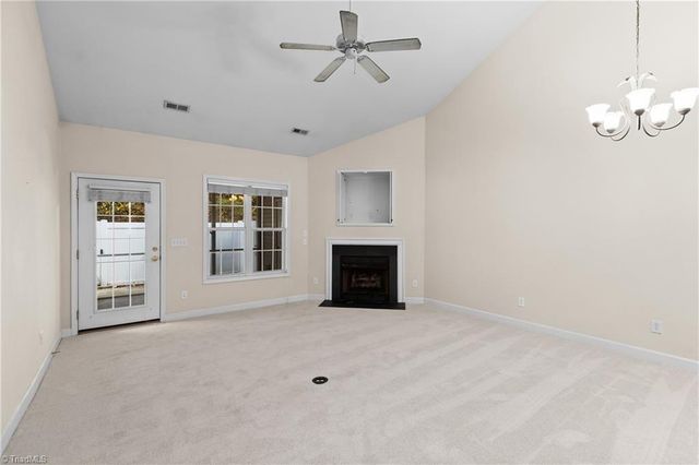 109 S Wentworth Drive, Mocksville, NC 27028