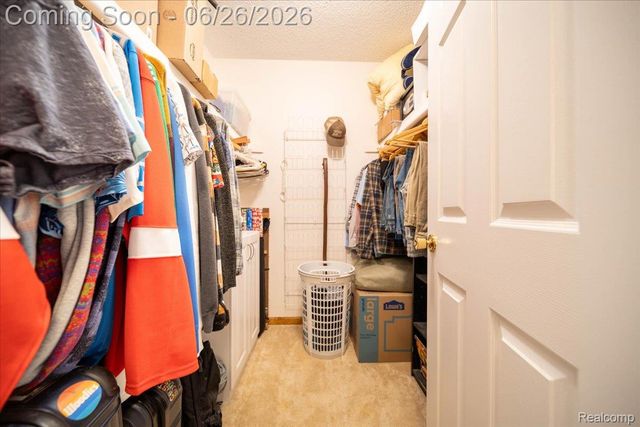 5060 Harbor Oak Drive 49, Waterford Charter Township, MI 48329