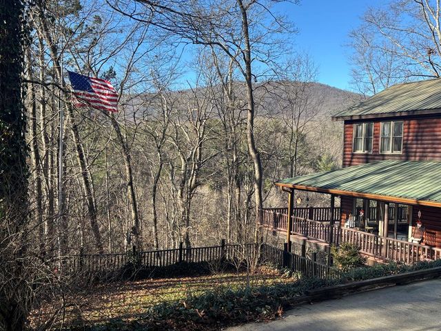 384 Mountain Laurel Drive, Ellijay, GA 30540