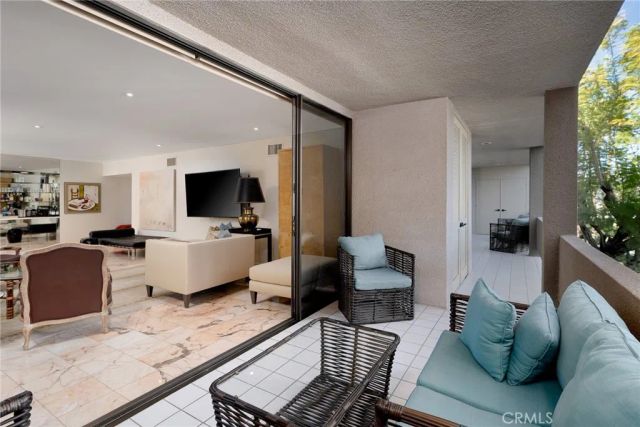 2424 E Palm Canyon Drive 2D, Palm Springs, CA 92264