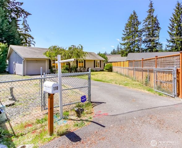 110 157th Street E, Tacoma, WA 98445