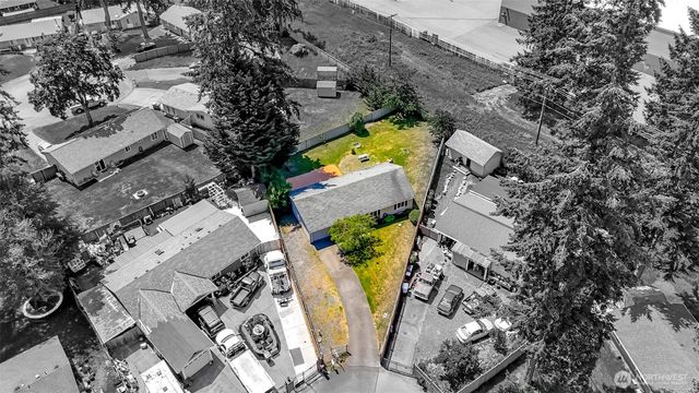 110 157th Street E, Tacoma, WA 98445