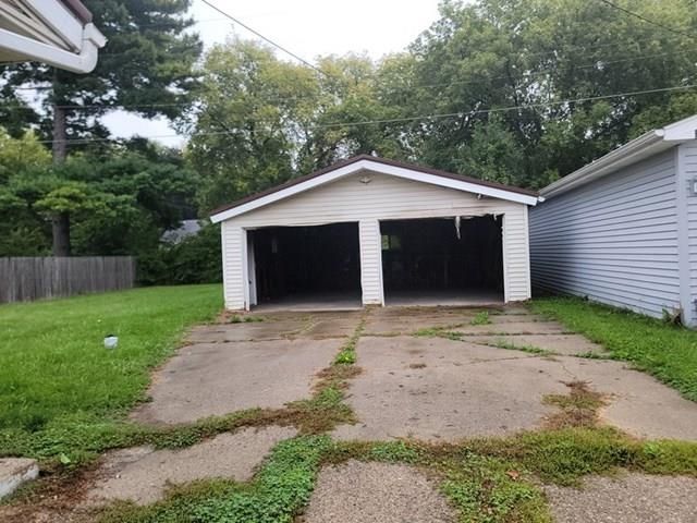 2330 N Mason Street, Saginaw, MI 48602
