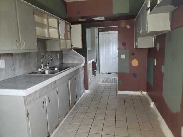 2330 N Mason Street, Saginaw, MI 48602