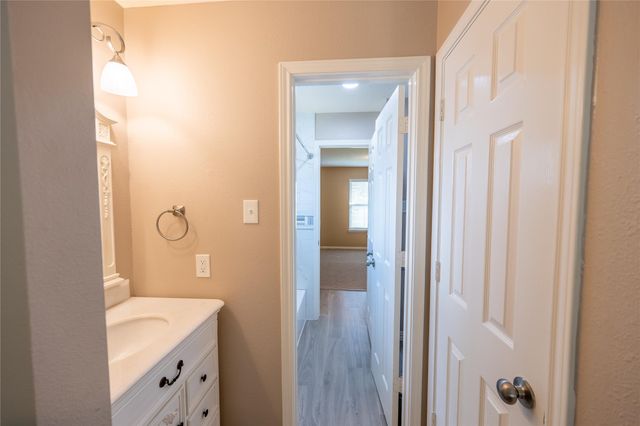 1427 Old Hickory Lane, League City, TX 77573