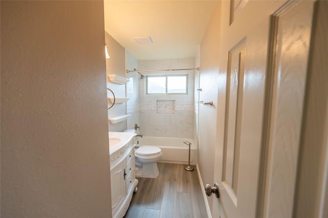 1427 Old Hickory Lane, League City, TX 77573