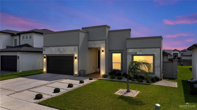 2204 Leanna Denae Avenue, Mission, TX 78572
