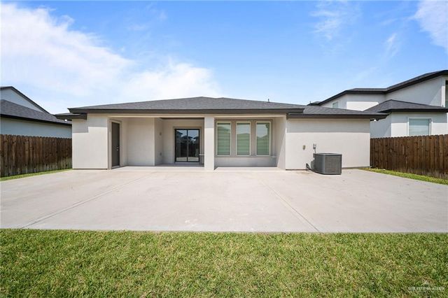 2204 Leanna Denae Avenue, Mission, TX 78572