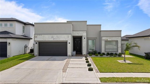 2204 Leanna Denae Avenue, Mission, TX 78572