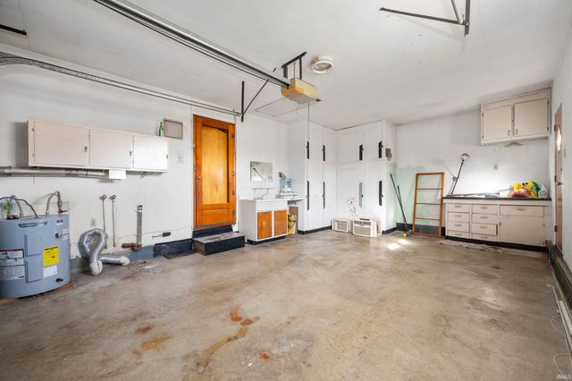 1604 W Cowing Drive, Muncie, IN 47304