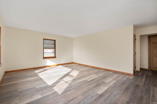 1604 W Cowing Drive, Muncie, IN 47304