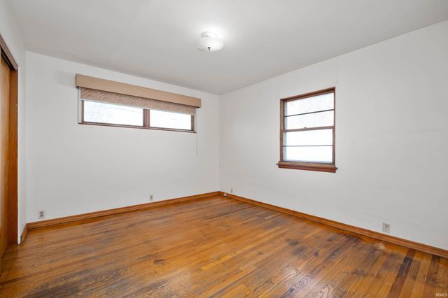 1604 W Cowing Drive, Muncie, IN 47304