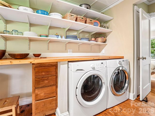 75 Cisco Road, Asheville, NC 28805