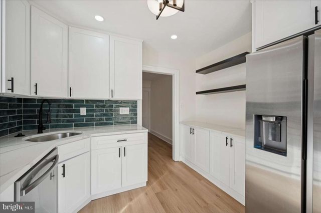 420 W WARREN ST, Norristown, PA 19401