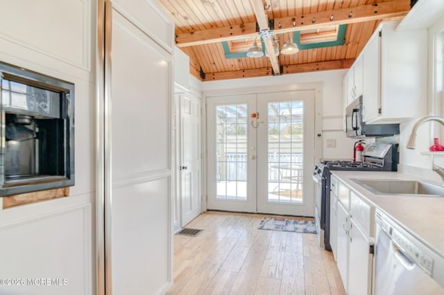 7 Schoolhouse Road, Neptune Township, NJ 07753