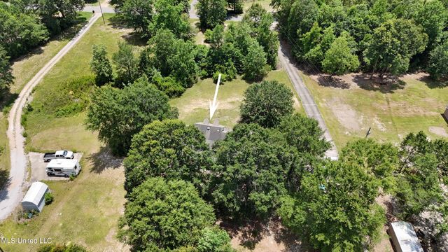 681 Beaver Dam Road, Perkinston, MS 39573