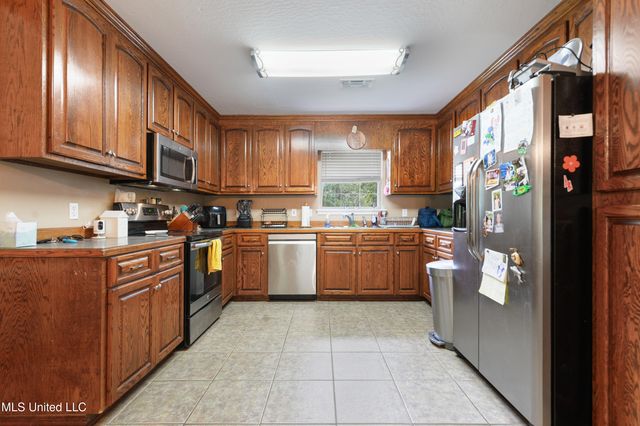 681 Beaver Dam Road, Perkinston, MS 39573