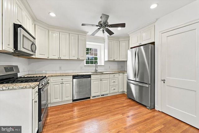 1236 HIGHLAND AVE, Abington, PA 19001