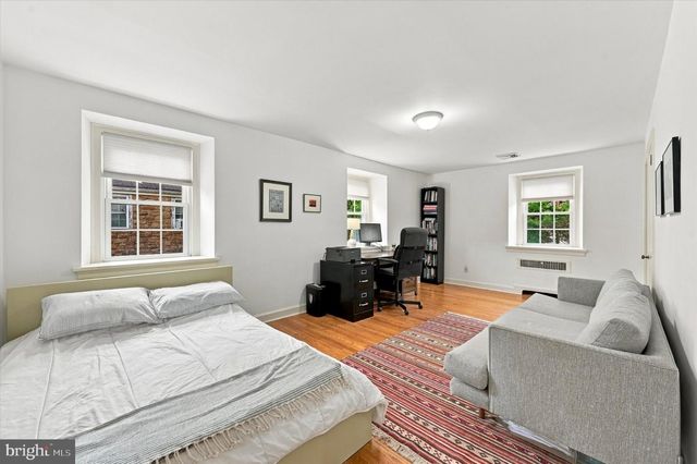 1236 HIGHLAND AVE, Abington, PA 19001