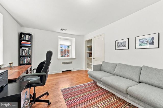 1236 HIGHLAND AVE, Abington, PA 19001