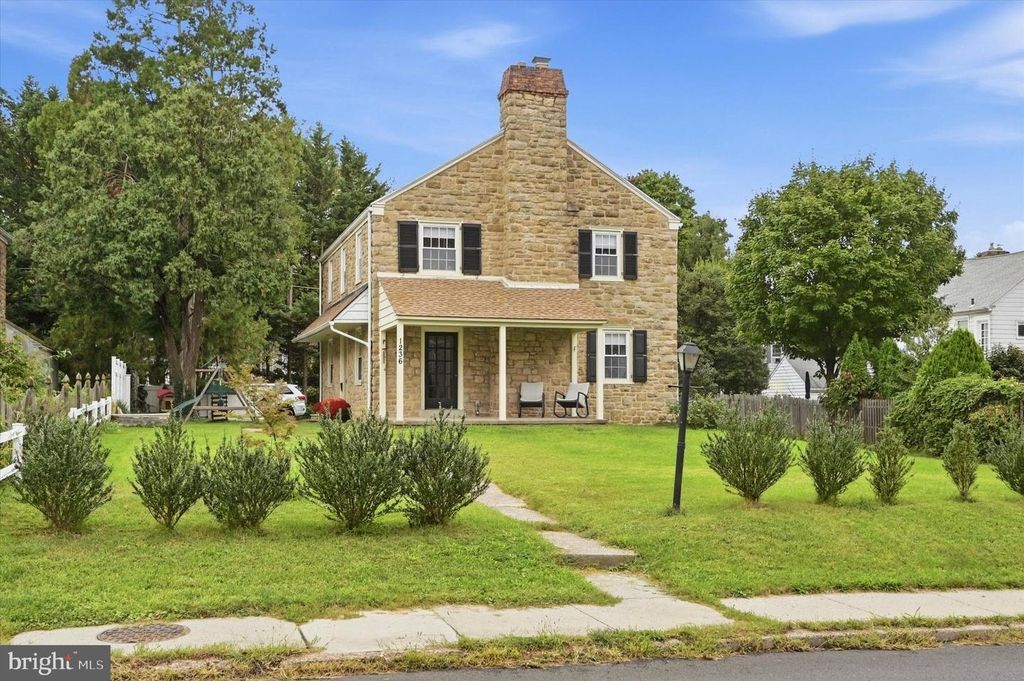 1236 HIGHLAND AVE, Abington, PA 19001