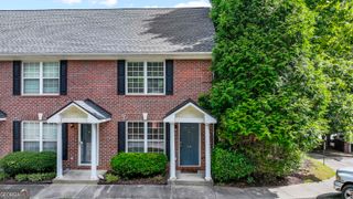 240 Cleveland Road APT 400, Bogart, GA 30622