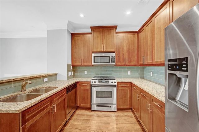 3663 Ashford Creek View NE, Brookhaven, GA 30319