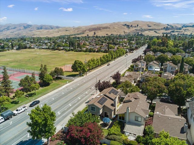 1895 Wembley Court, San Jose, CA 95132