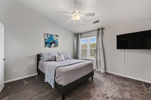 7965 Shadow Oak Drive, North Charleston, SC 29406