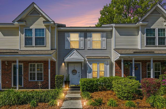 7965 Shadow Oak Drive, North Charleston, SC 29406