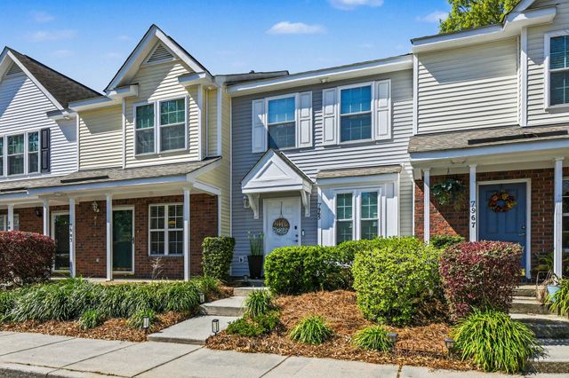 7965 Shadow Oak Drive, North Charleston, SC 29406