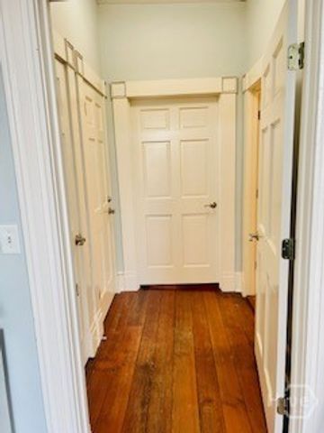 227 W Broughton Street 3, Savannah, GA 31401