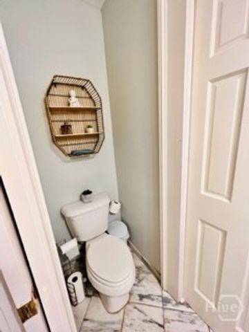 227 W Broughton Street 3, Savannah, GA 31401