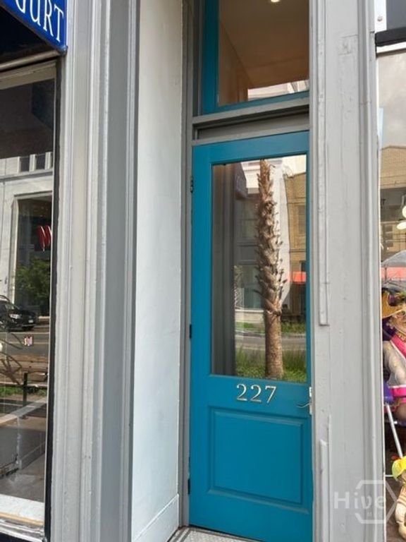 227 W Broughton Street 3, Savannah, GA 31401