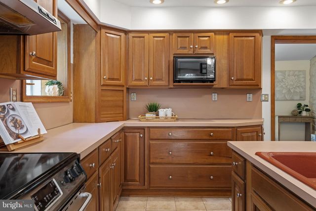 3171 FOULK RD, Garnet Valley, PA 19060