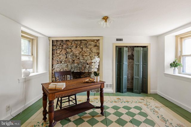 3171 FOULK RD, Garnet Valley, PA 19060