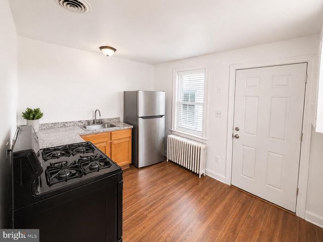 403 WOOD ST, Burlington, NJ 08016