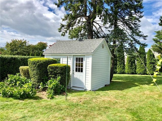 673 Aquidneck Avenue, Middletown, RI 02842