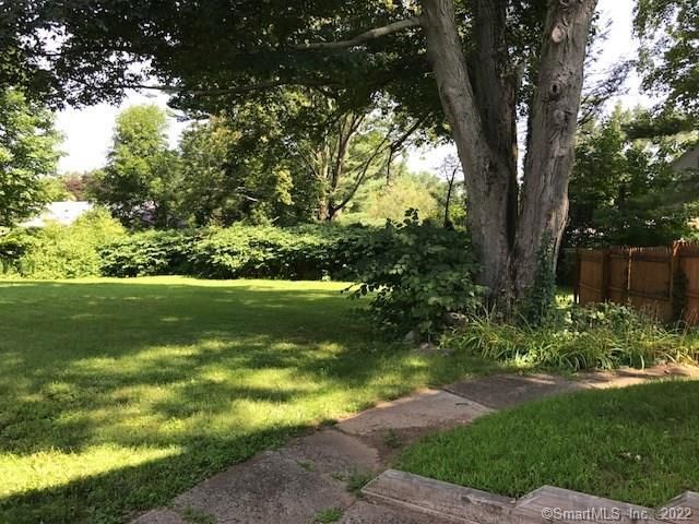 539 Maple Avenue B, Cheshire, CT 06410