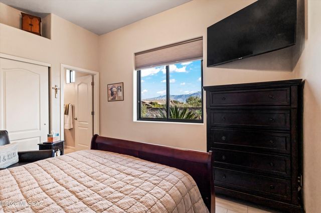 12072 N Portico Place, Oro Valley, AZ 85755