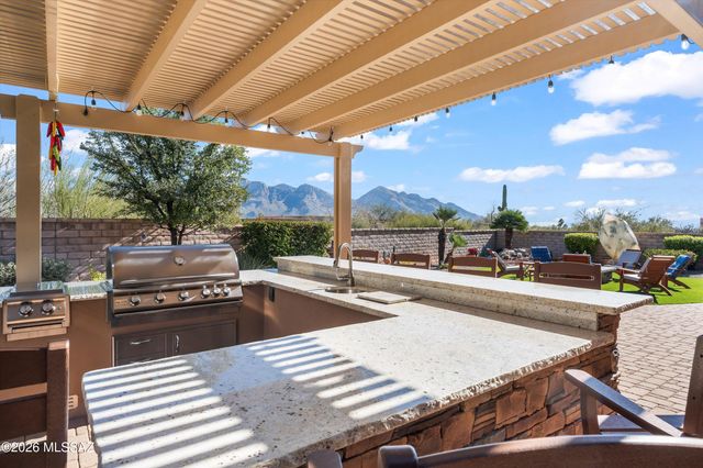 12072 N Portico Place, Oro Valley, AZ 85755