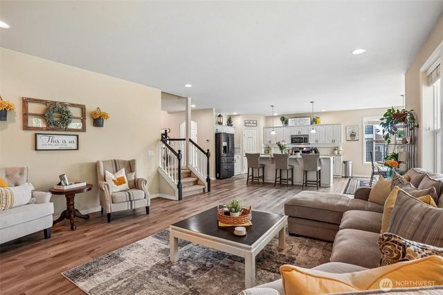 22301 73rd Street E, Buckley, WA 98321