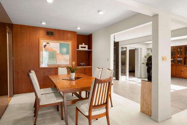 5860 Cactus Way, La Jolla, CA 92037