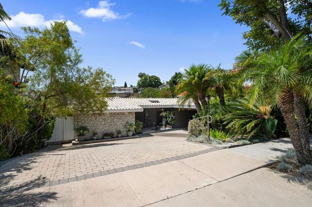 5860 Cactus Way, La Jolla, CA 92037
