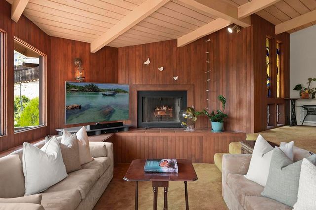 5860 Cactus Way, La Jolla, CA 92037