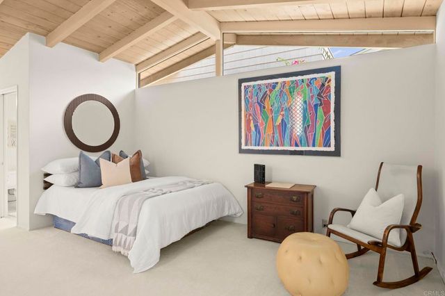 5860 Cactus Way, La Jolla, CA 92037