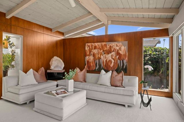 5860 Cactus Way, La Jolla, CA 92037