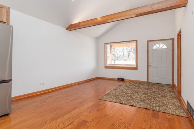 39763 N Rena Avenue, Antioch, IL 60002